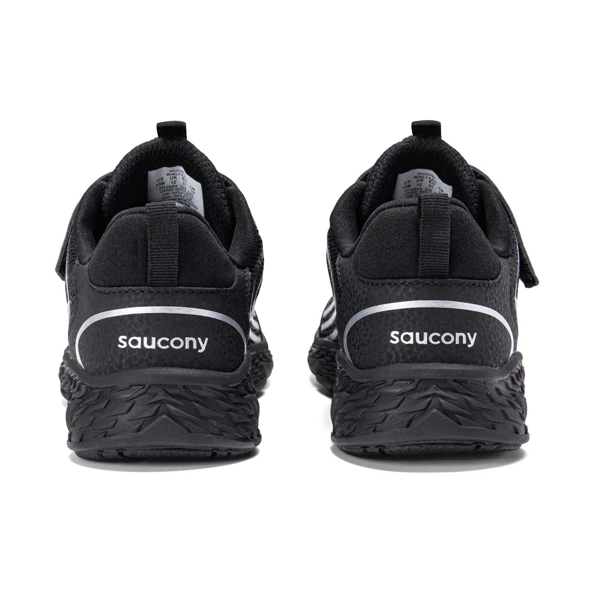 Wind 3.0 A/C Sneaker - Big Kid Black