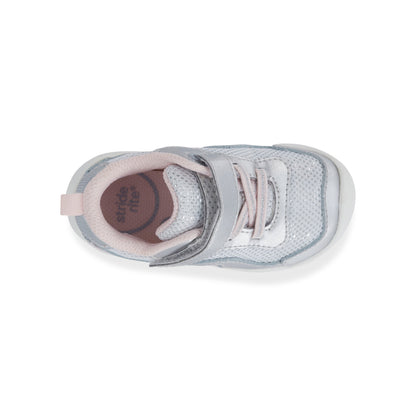 Winslow 2.0 Sneaker - Little Kid Silver